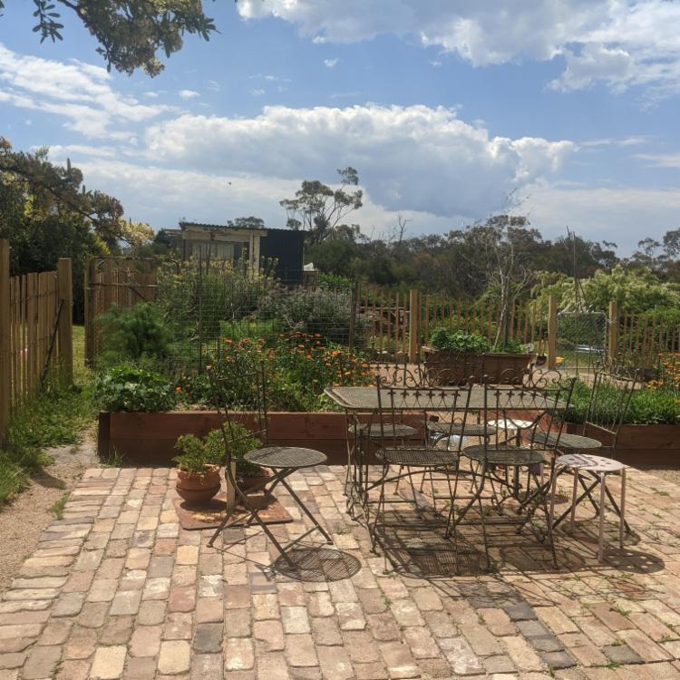 House sitting assignments picture